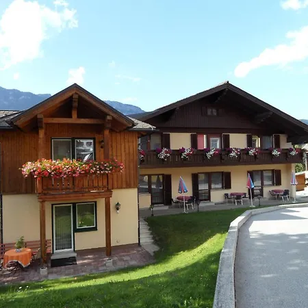 بيت ضيافة Stenitzer هاوس إم إنيستال